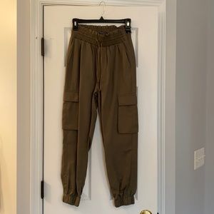 Abercrombie Cargo Joggers